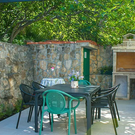 Fuer 5 Personen Ca, 218 M Sup2 In Podgora, Dalmatien Gespanschaft Split Dalmatien Holiday home *